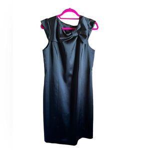 Sandra Darren Black Bow Cocktail Wedding Guest Sheath Sleeveless Dress Size 16